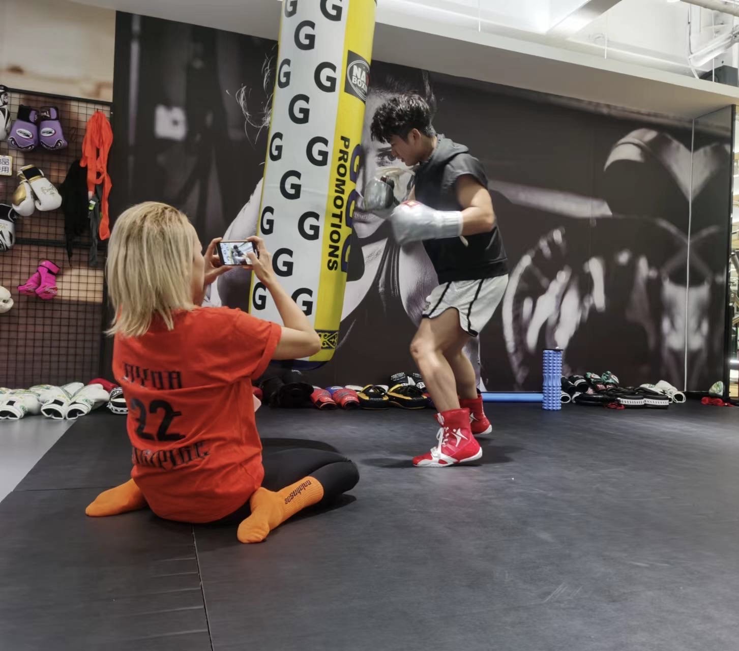 开云体育下载官网-关于自由搏击联赛：拳拳到肉的激烈较量的信息